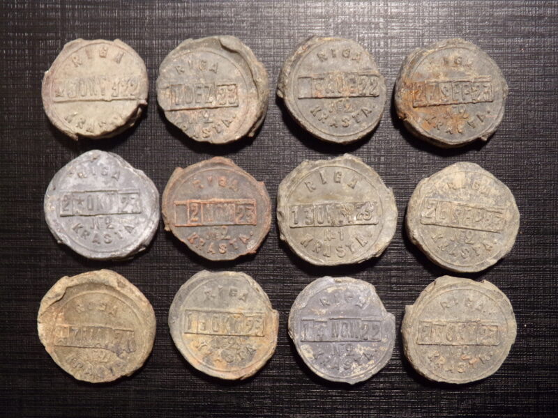 №21. Свинцовые пломбы. 12 штук. Рига. Порт. Латвийская железная дорога. 1922-23 года.