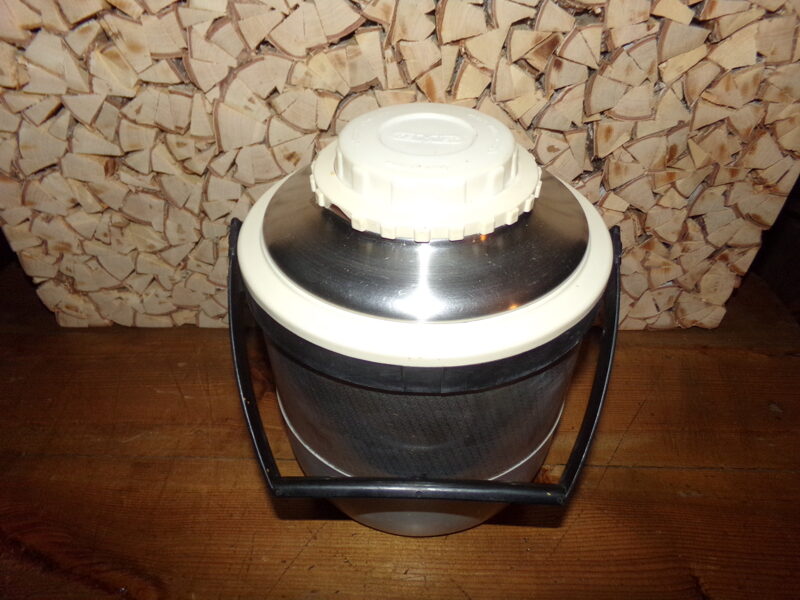 №27. Металлический термос. СССР.