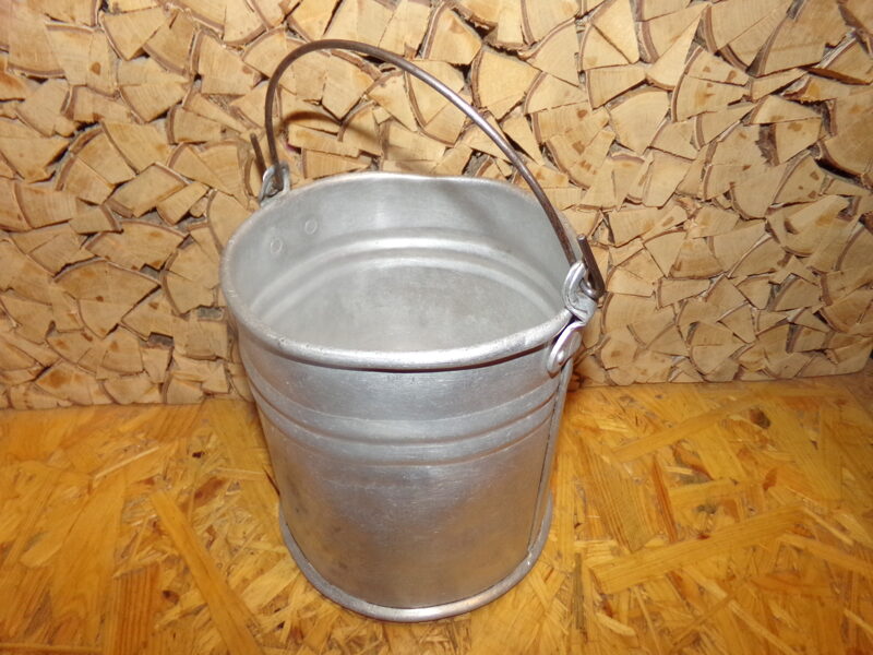 №66. Ведерко из алюминия. Объем 2 литра. СССР.