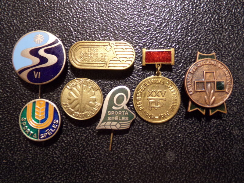 №64. 7 значков времен Советской Латвии. Спорт.