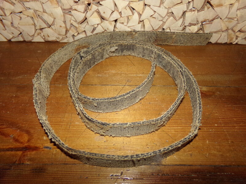 №68. Старинный приводной ремень.