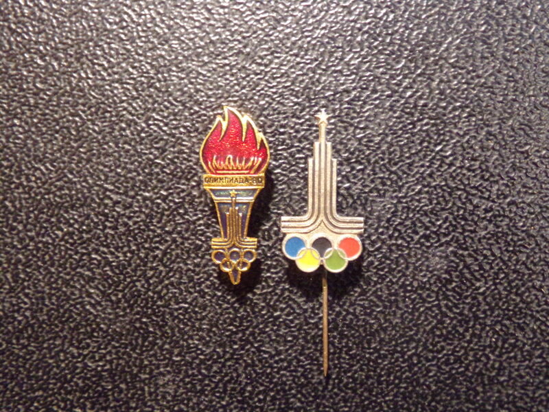 №46. 2 значка олимпиада-80