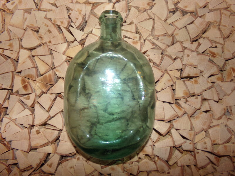 №42. Стеклянная фляга.