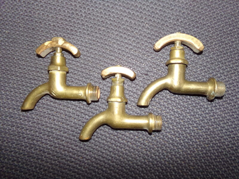 №72. Три бронзовых крана. СССР. Середина 20 века.