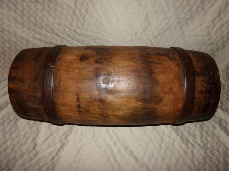 №29. Liels trauks meža medus vākšanai