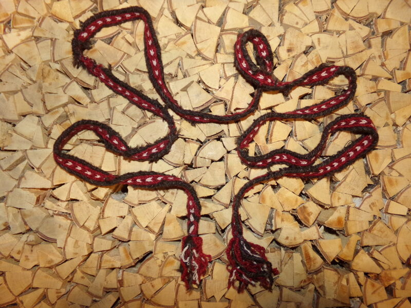 №45. Цветной пояс. Восточная Латвия. Начало 20 века. Ширина 1.8 см. Длинна 190 см.