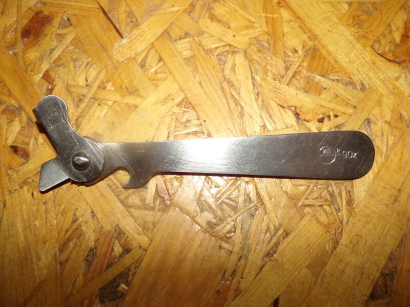 №92. Ключ для вскрытия консервов. СССР. Клеймо-Э и п р.