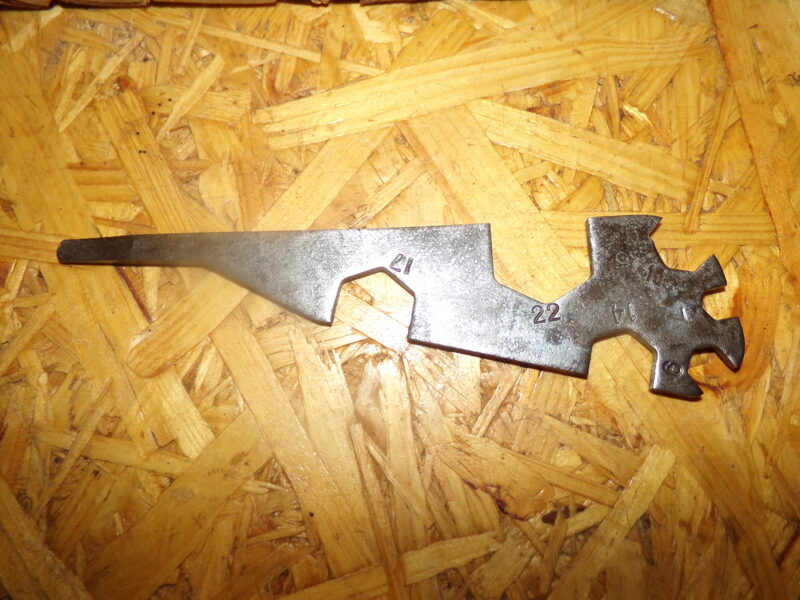 №87. Ключ многогранник-отвертка. СССР. Середина 20 века.