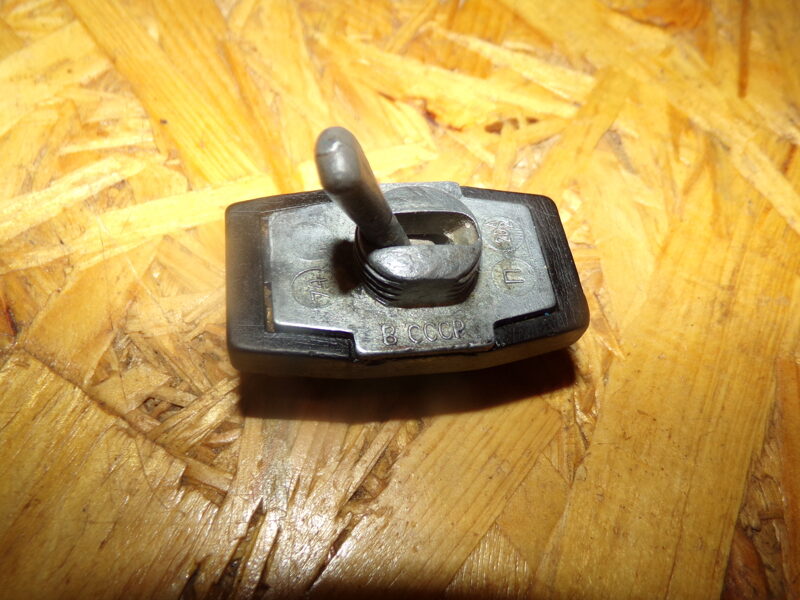 №23. Тумблер. Сделано в СССР. Середина 20 века.