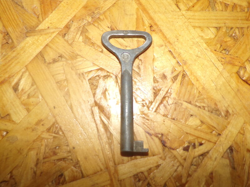 №69. Мебельный ключ №11. СССР. Середина 20 века.