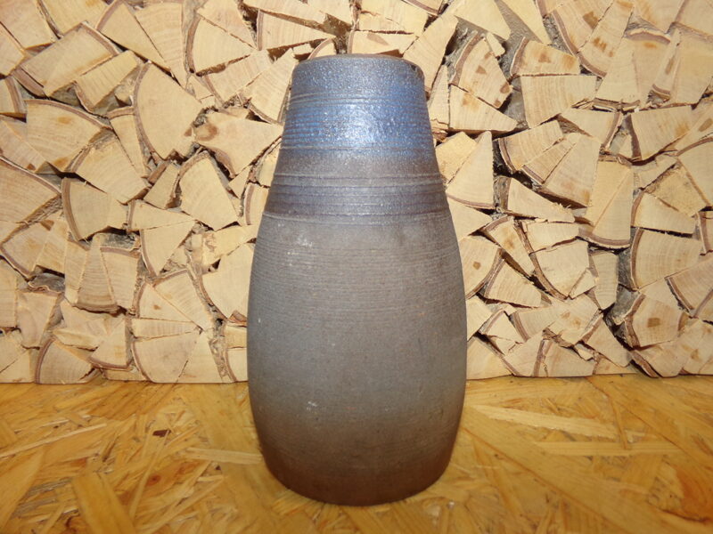 Vāze no pelēkzila māla. Nr 44