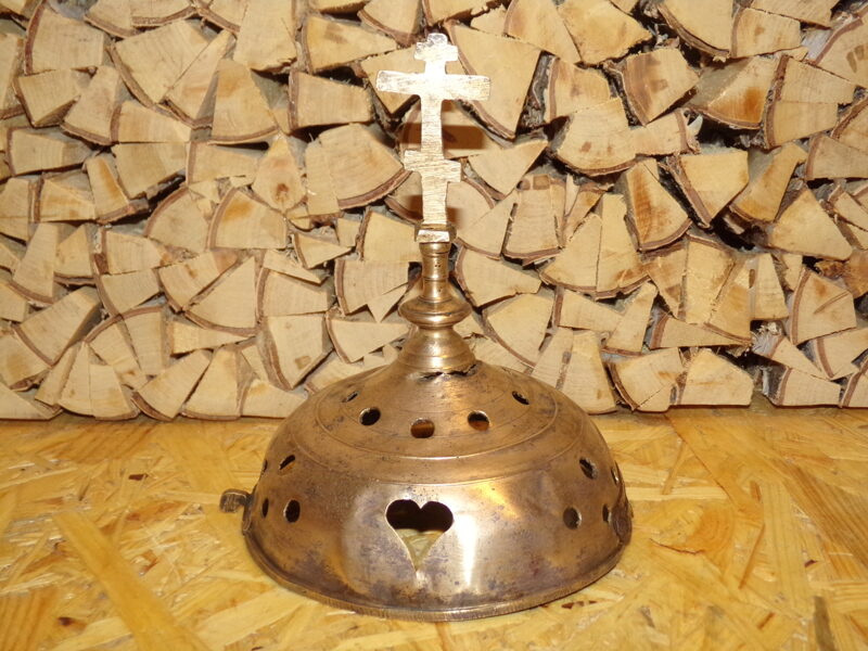 Крышка для лампады. Россия. 19 век. Материал-латунь, бронза.