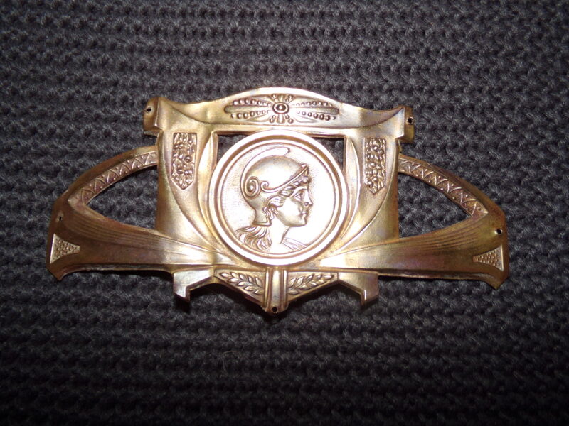 Декоративная накладка на граммофон. Латунь. Начало 20 века.