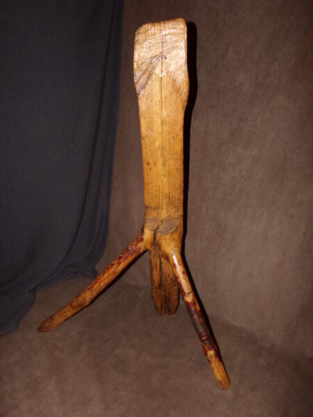 №95. Станок-тренога для обработки льна. Восточная Латвия. 19 век.