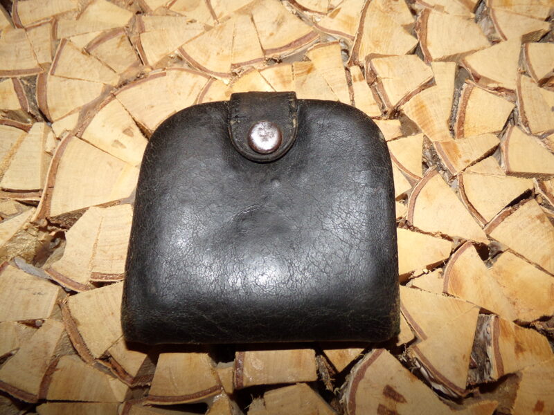 Кожаный кошелек для монет. СССР. Середина 20 века.