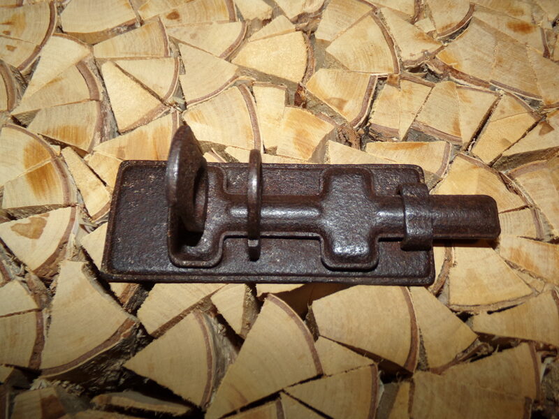 №21. Металлическая задвижка. СССР. Середина 20 века.