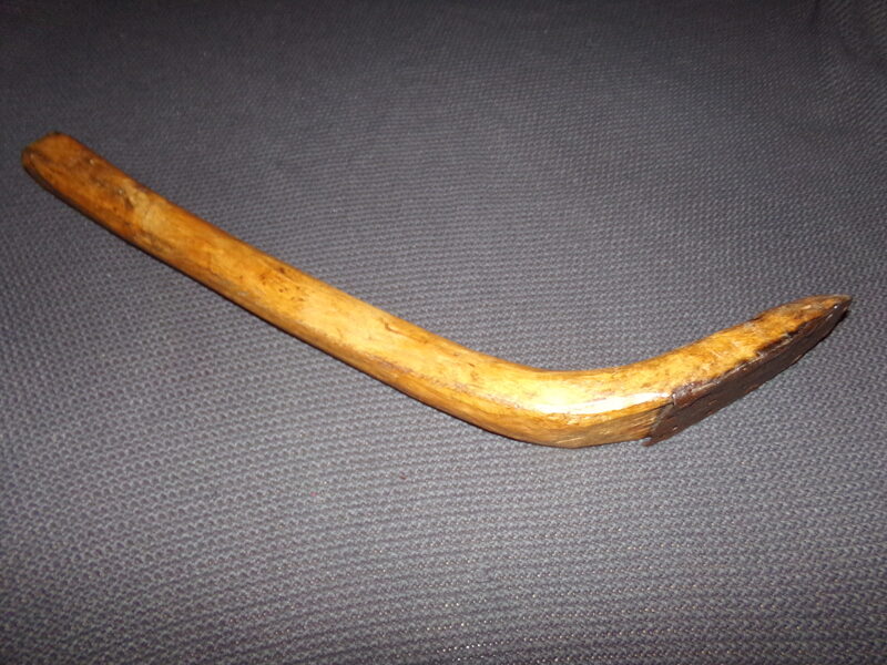 №86. Деревянная лапа сапожника с металлической набивкой. Восточная Латвия. Начало 20 века.