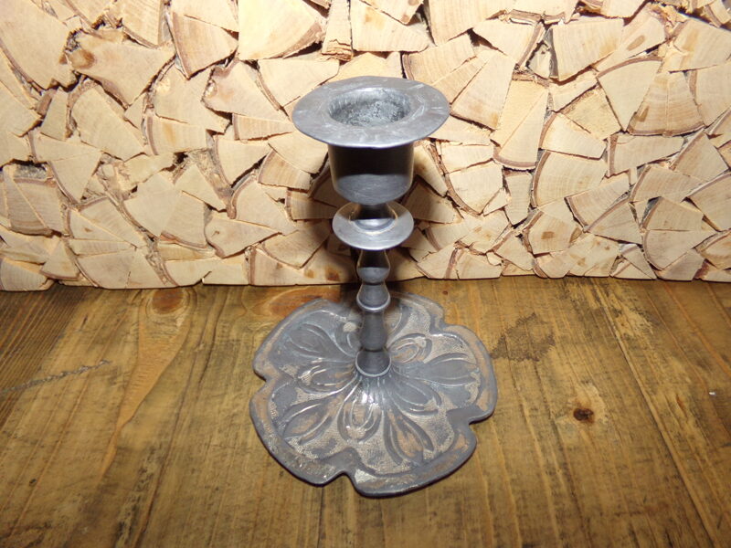 Узорный подсвечник. Начало 20 века.