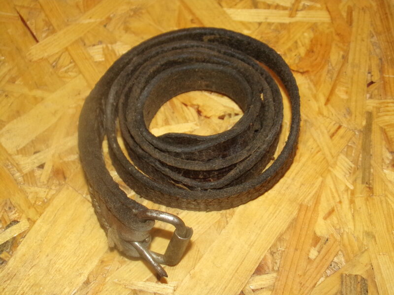 Кожаный ремень кустарного производства. Восточная Латвия. Начало 20 века.