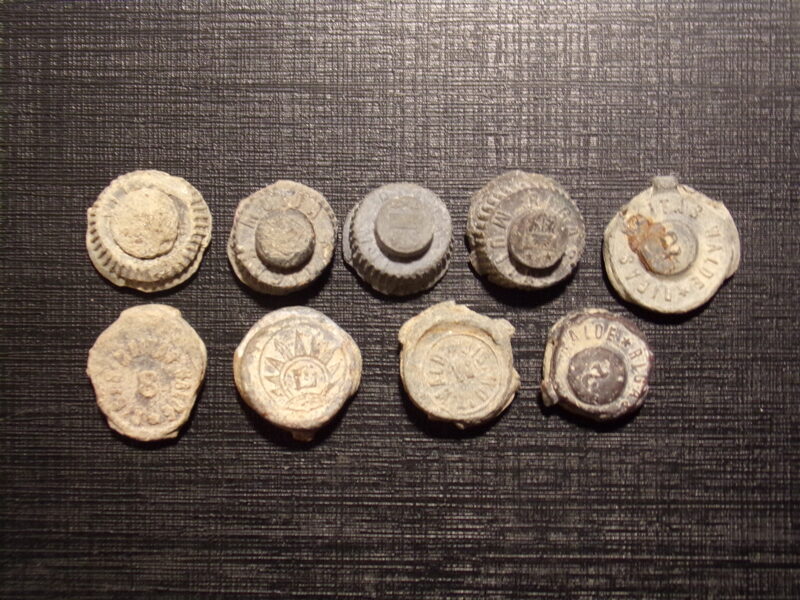 №24. Девять свинцовых мини пломб. Рижская таможня. Латвия. 1922-24 года.