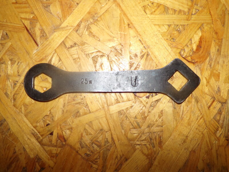 №84. Гаечный ключ. СССР.