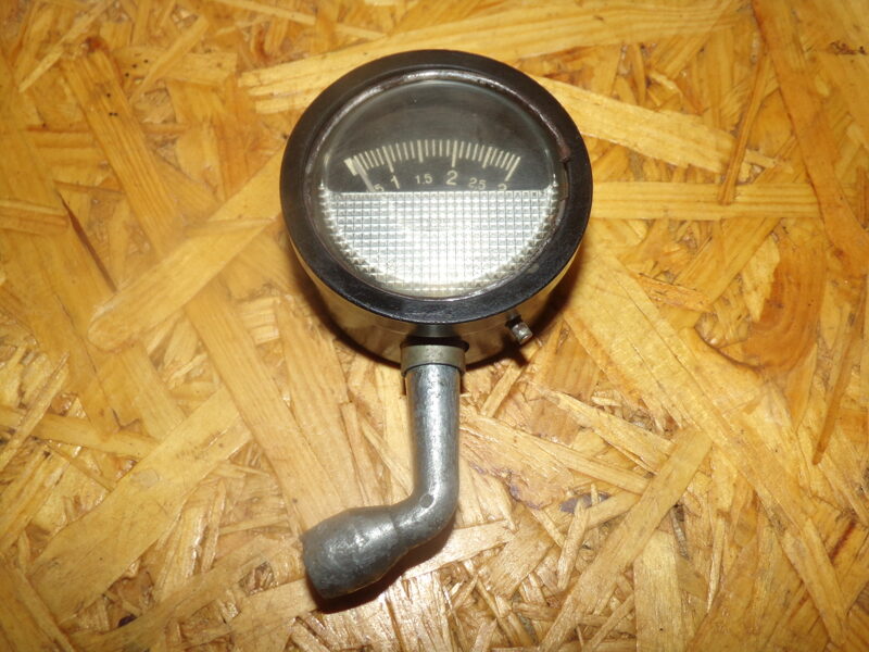 №97. Манометр с чехлом МД214. СССР. 1968 год.