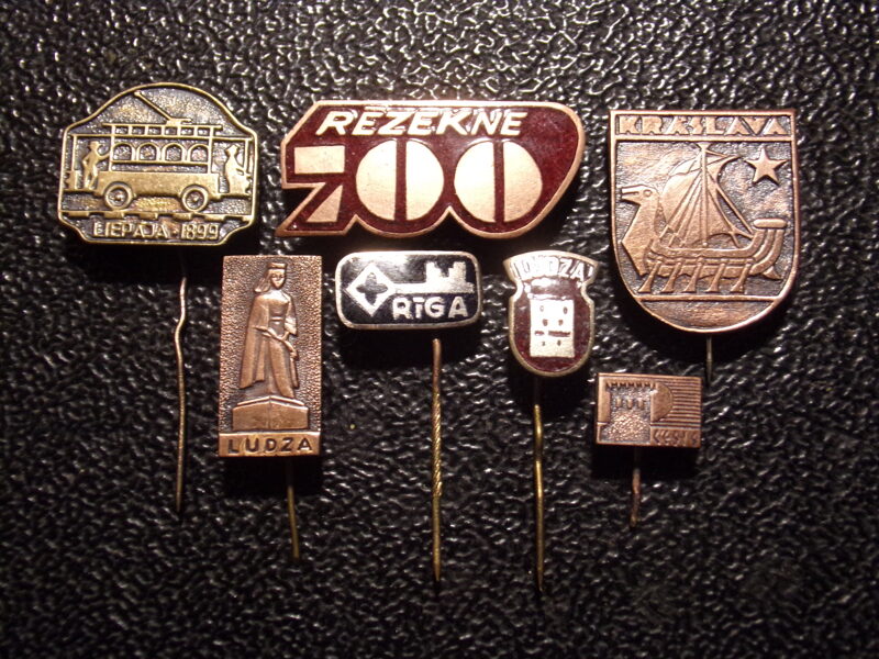 №31. 7 значков времен СССР. Города Латвии.