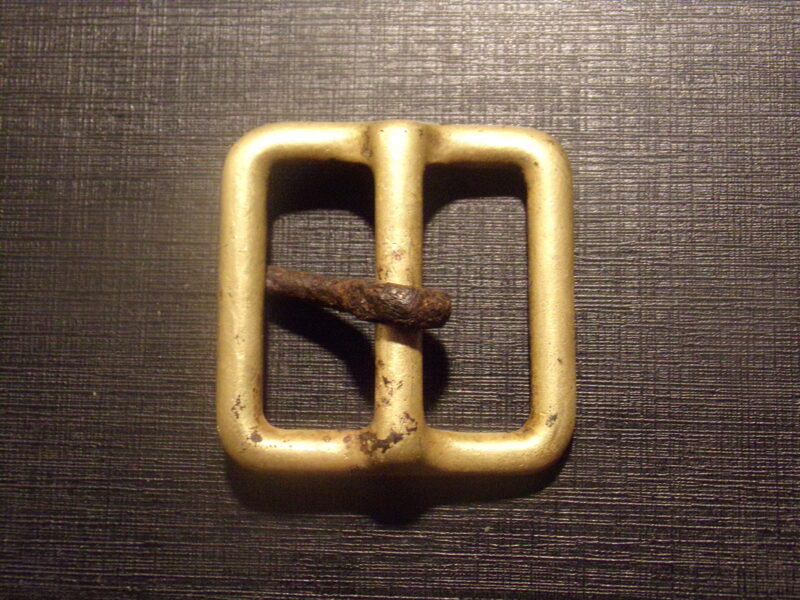 №101. Бронзовая пряжка с железной заколкой. WW1