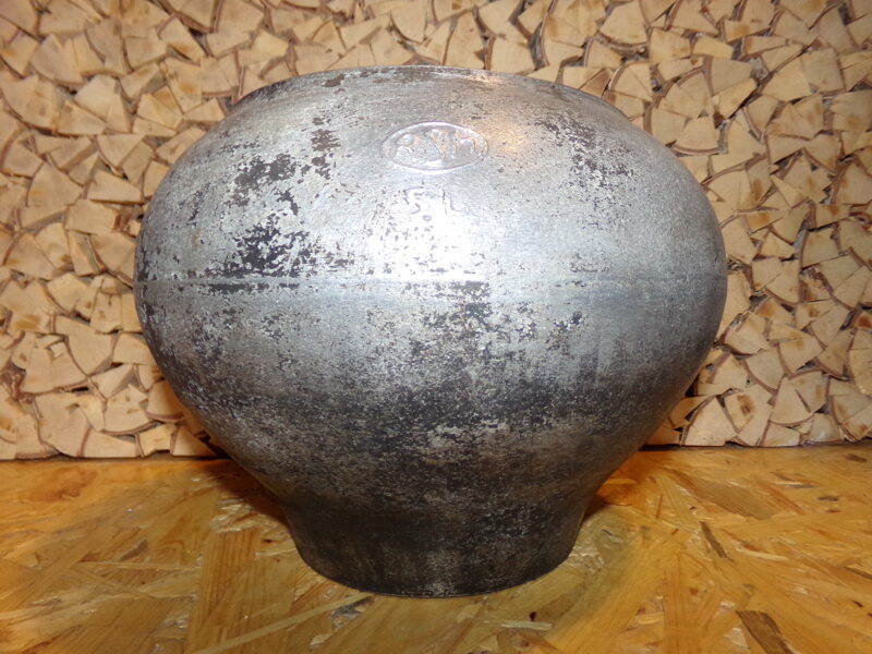 №50. Алюминиевый горшок для печи с клеймом RSM. Объем 5 литров. Советская Латвия.