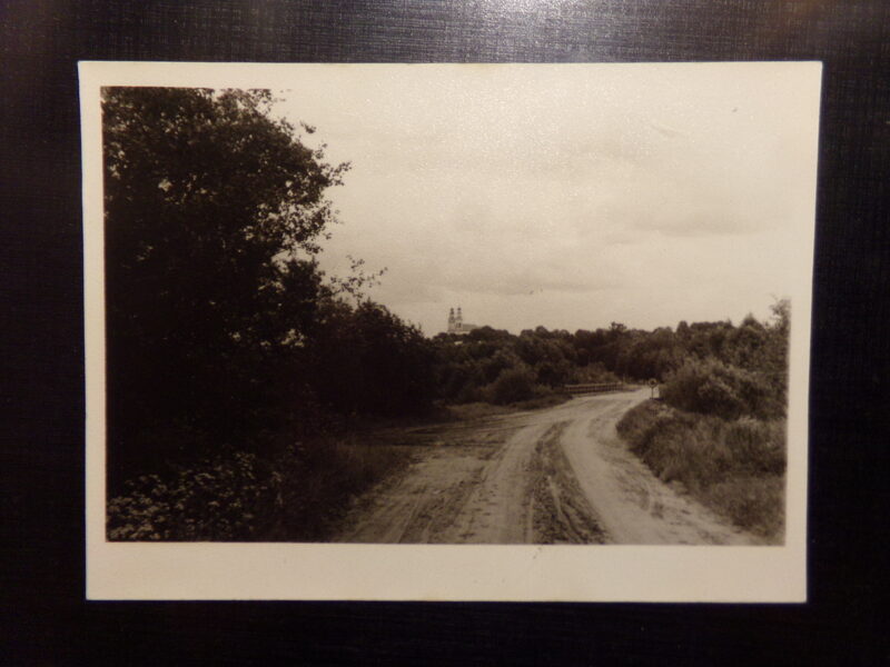 №309. Советская Латвия. Вид на католический костел в Пасиене. Начало 1970-тых годов. Архив Дубровского Николая Андреевича.