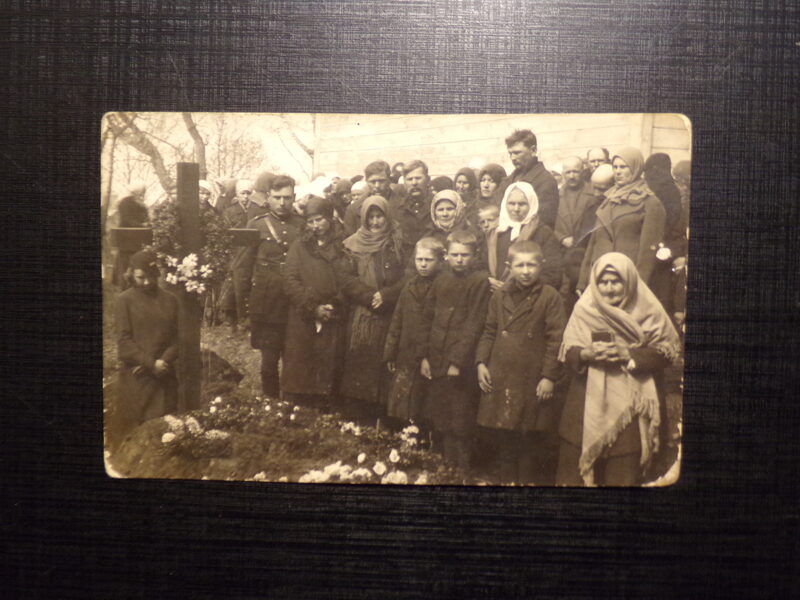 №292. Похороны. Латвия. 1936 год. Печать фотостудии в Зилупе.