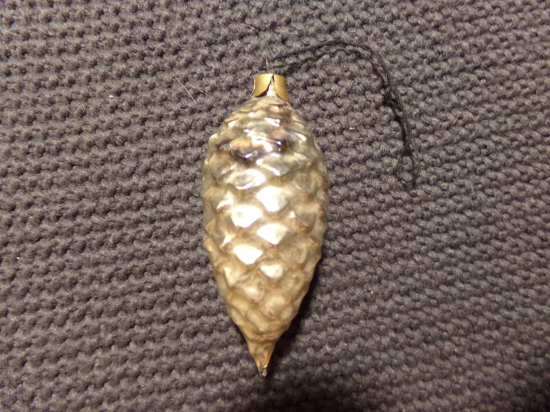 №76. Елочная игрушка. СССР. Середина 20 века.