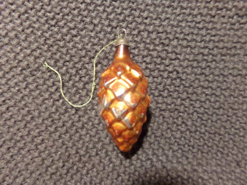 №73. Елочная игрушка. СССР. Середина 20 века.