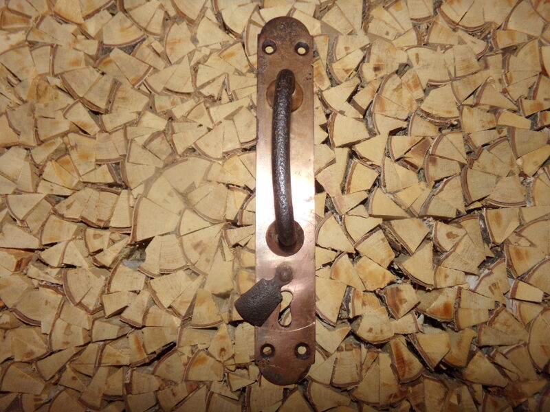 №27. Дверная ручка. Железо покрытое медью. Клеймо "Тула". Начало 20 века.