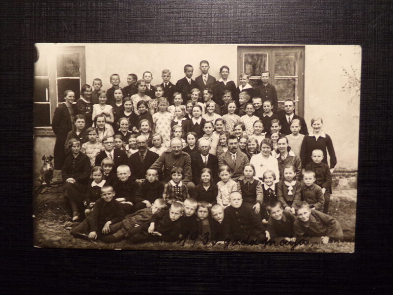 №263. Латвия. 1933 год. Печать фотостудии- Валмиера.  Я. Оше.