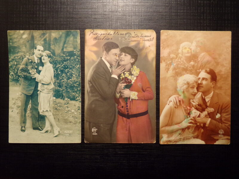 №220. Открытки производства Франции прошедшие почту Латвии в 1930-тых годах.